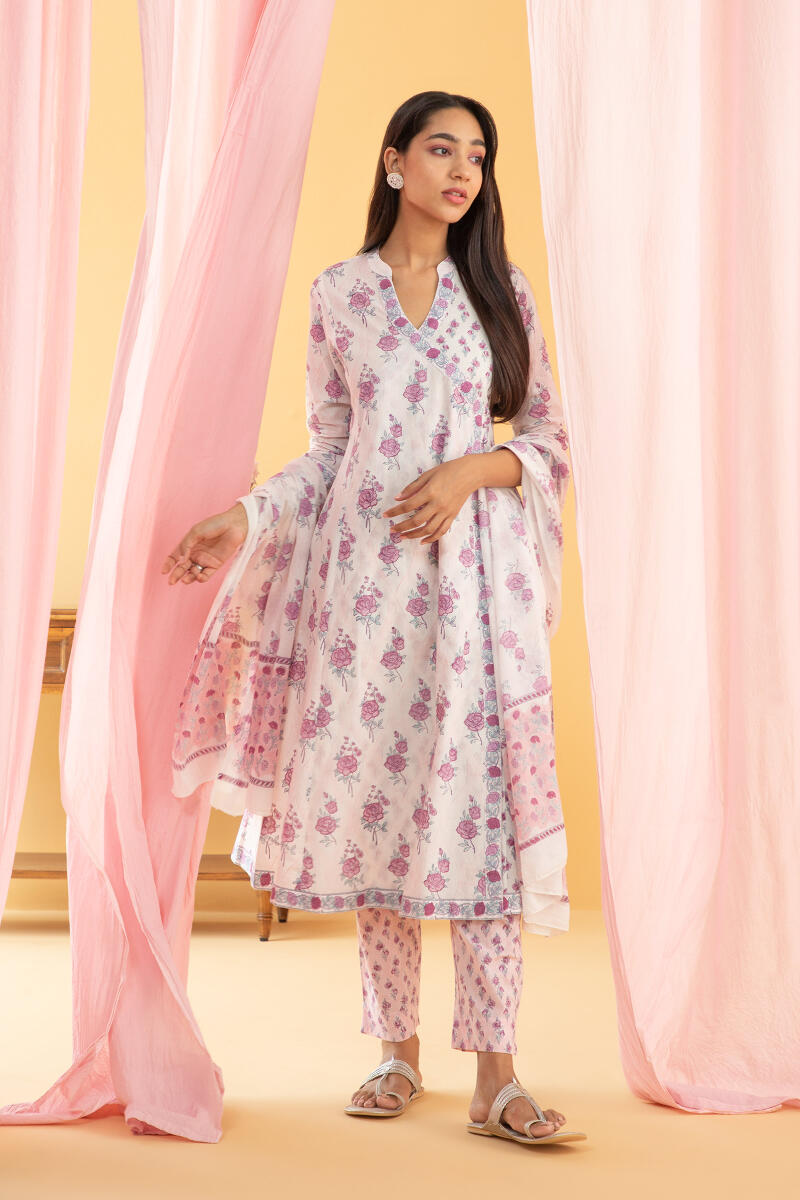 Gulbarg Nazam Narrow Pants