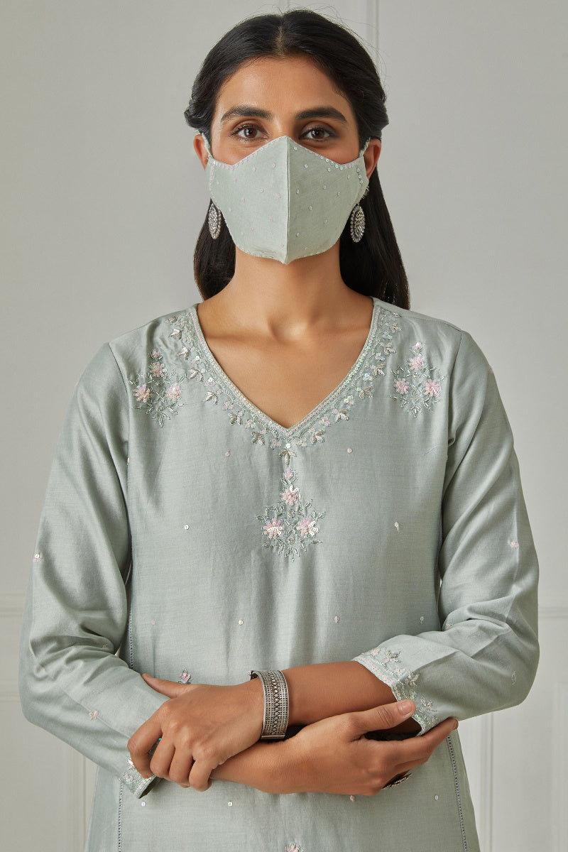 Zubeida Inaya Chanderi Kurta