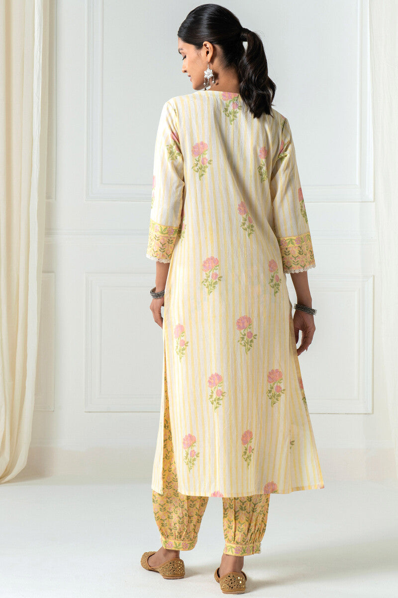 Gauhar Naaz Sanganeri Kurta