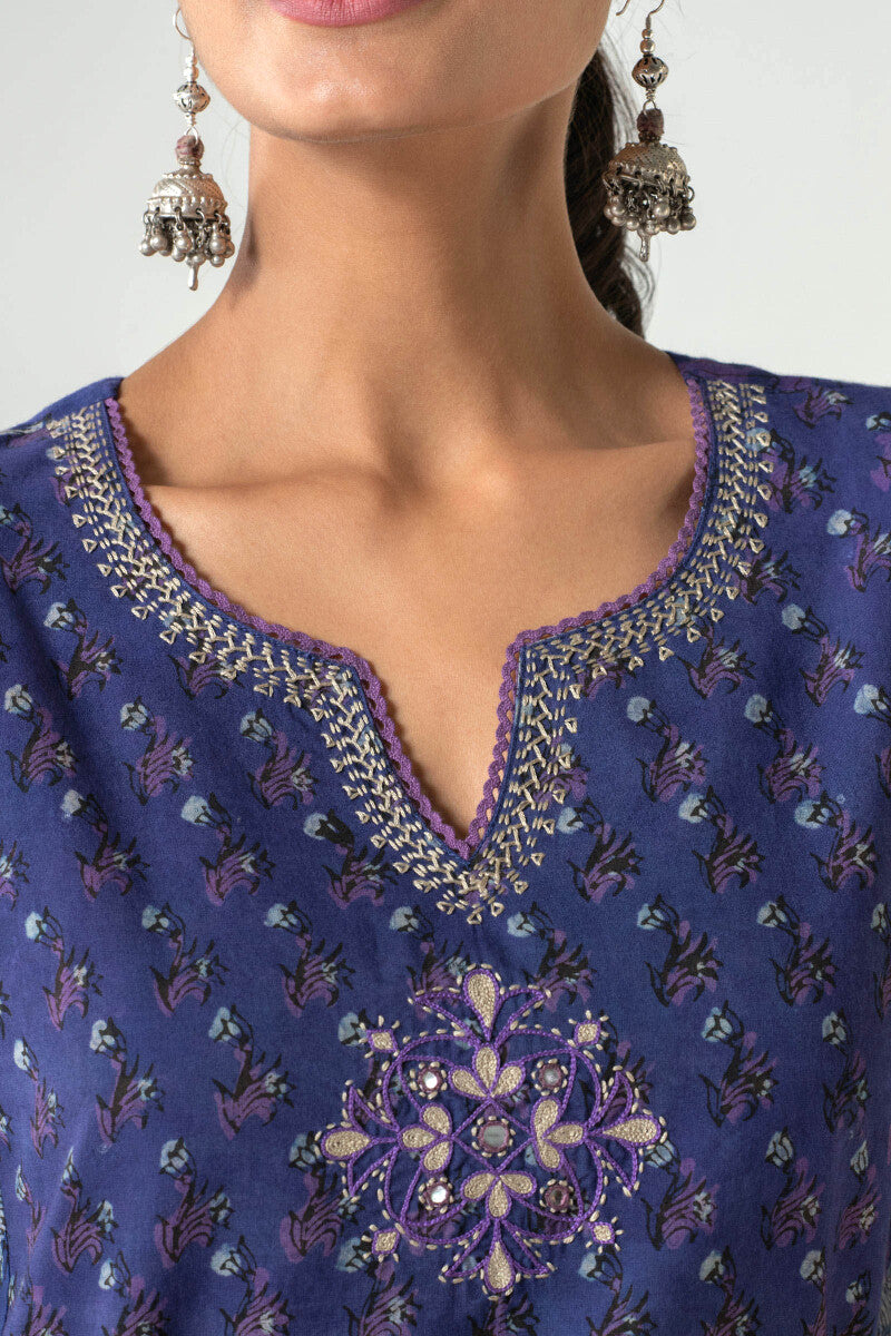 Sehra Falak Akola Kurta