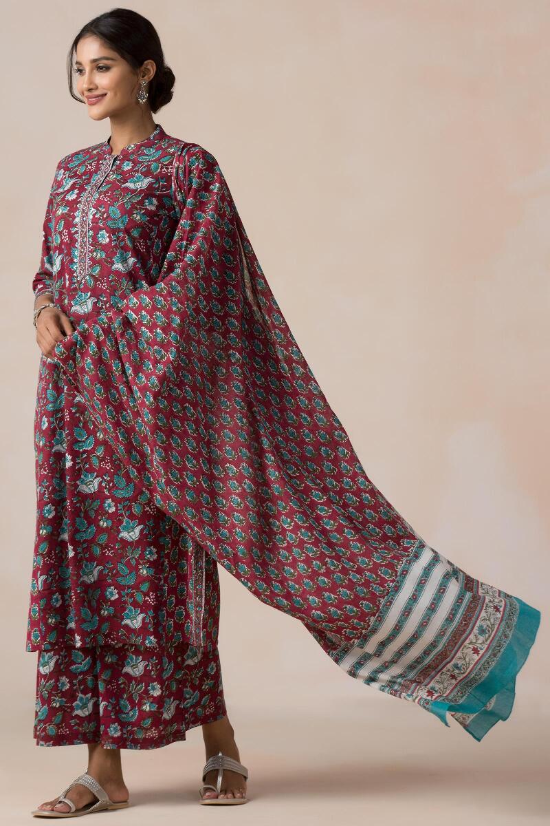 Gauhar Aafiya Dupatta