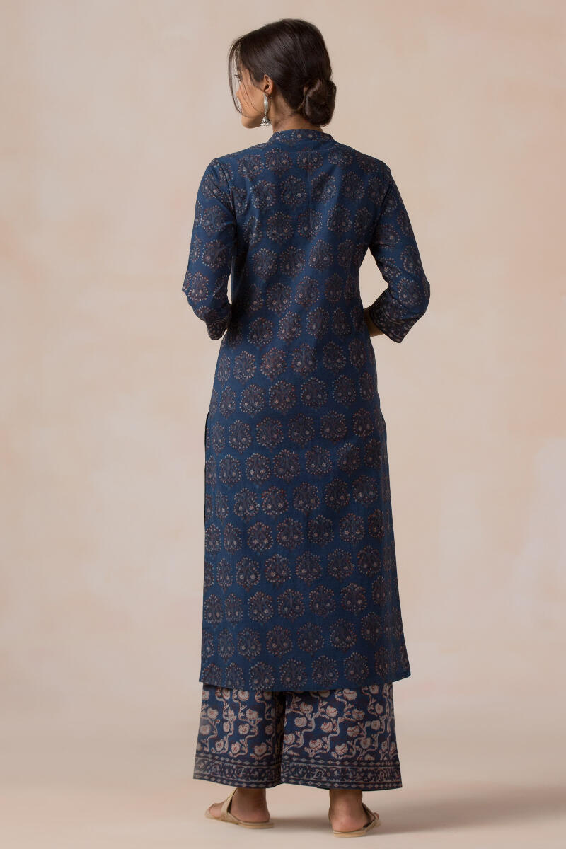 Sehra Faheema Kurta