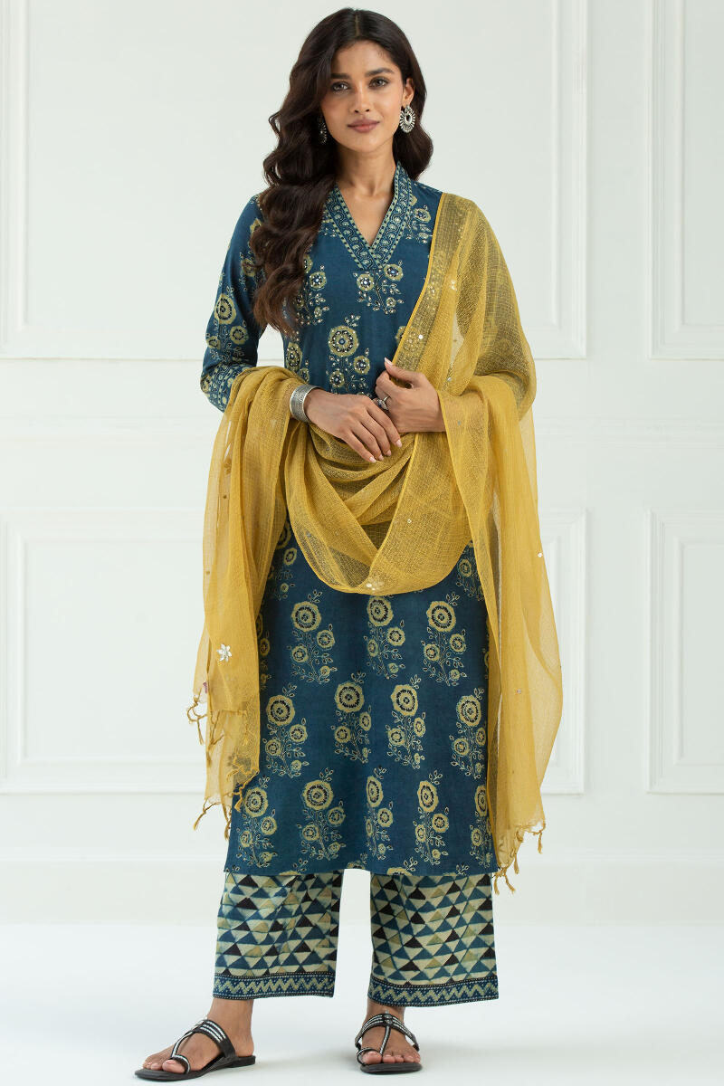 Sehra Ajrak Saisha Kurta