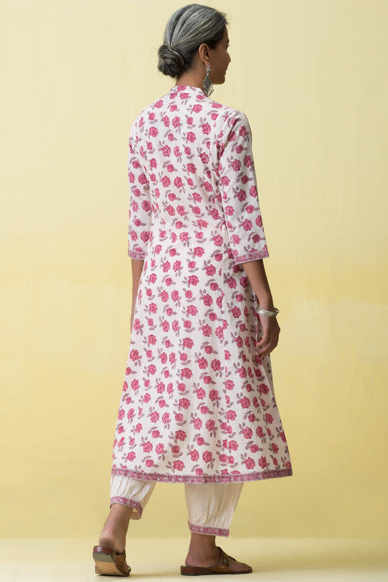 Gulbarg Farnaz Kurta
