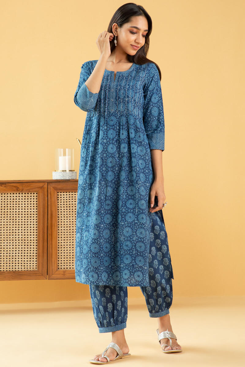 Noor Nazia Indigo Kurta