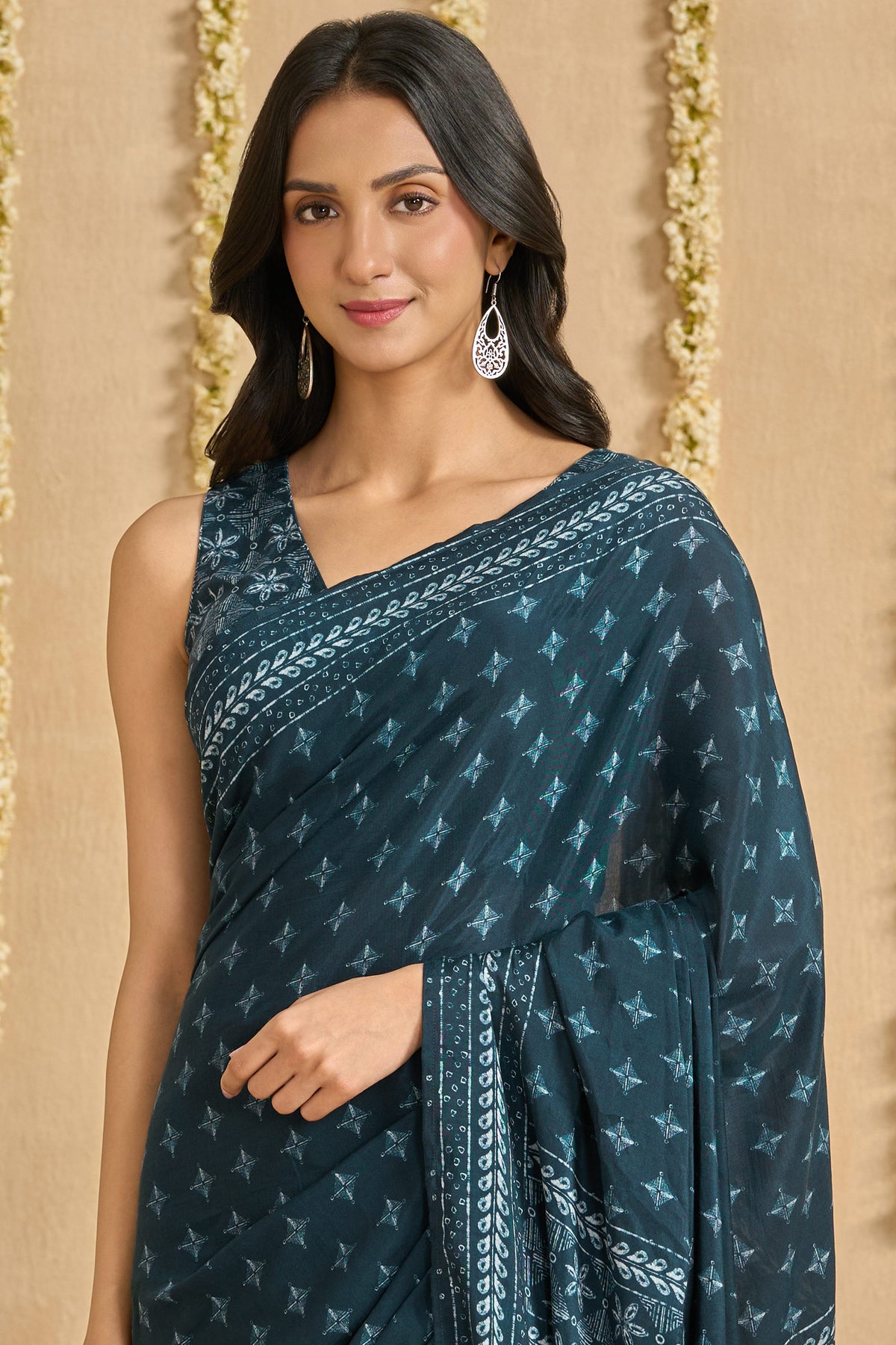 Meherzaan Zareen Saree