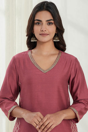 Gauhar Yasmin Chanderi Kurta