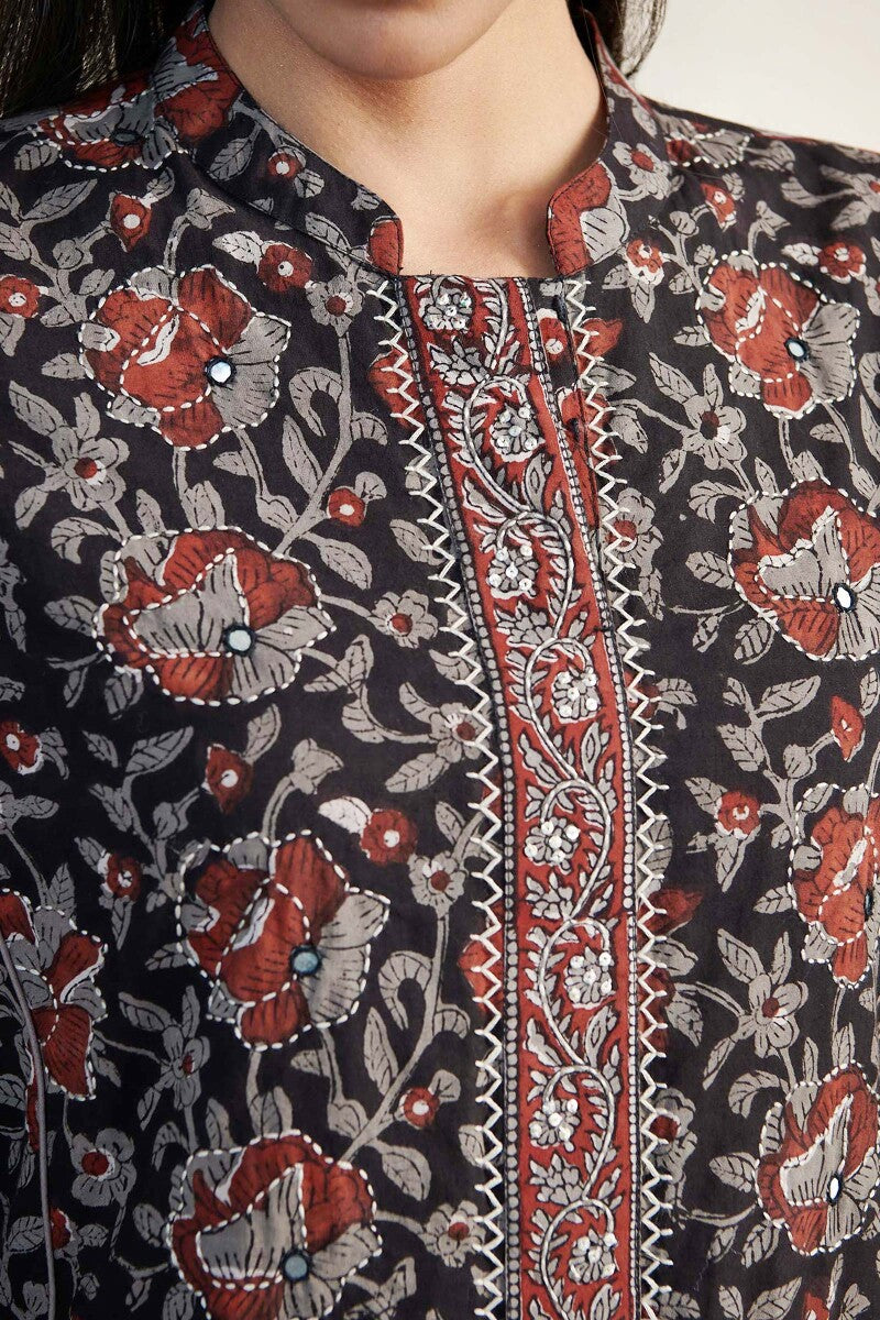 Sehra Nafeesa Bagru Kurta