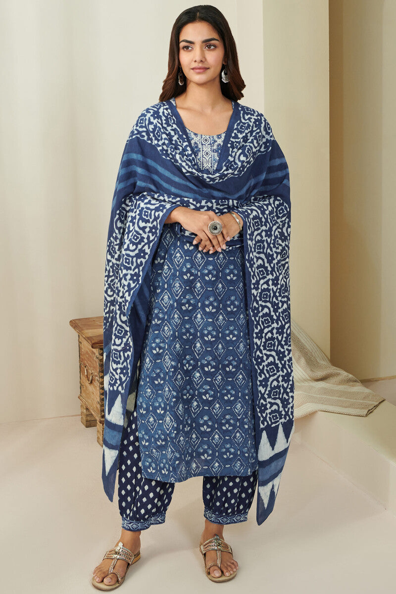 Sehra Mehnaz Indigo Dupatta