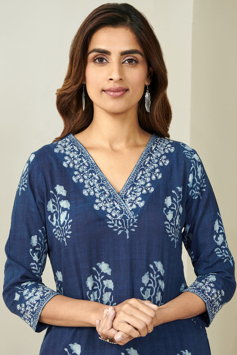 Noor Rumaisa Akola Kurta