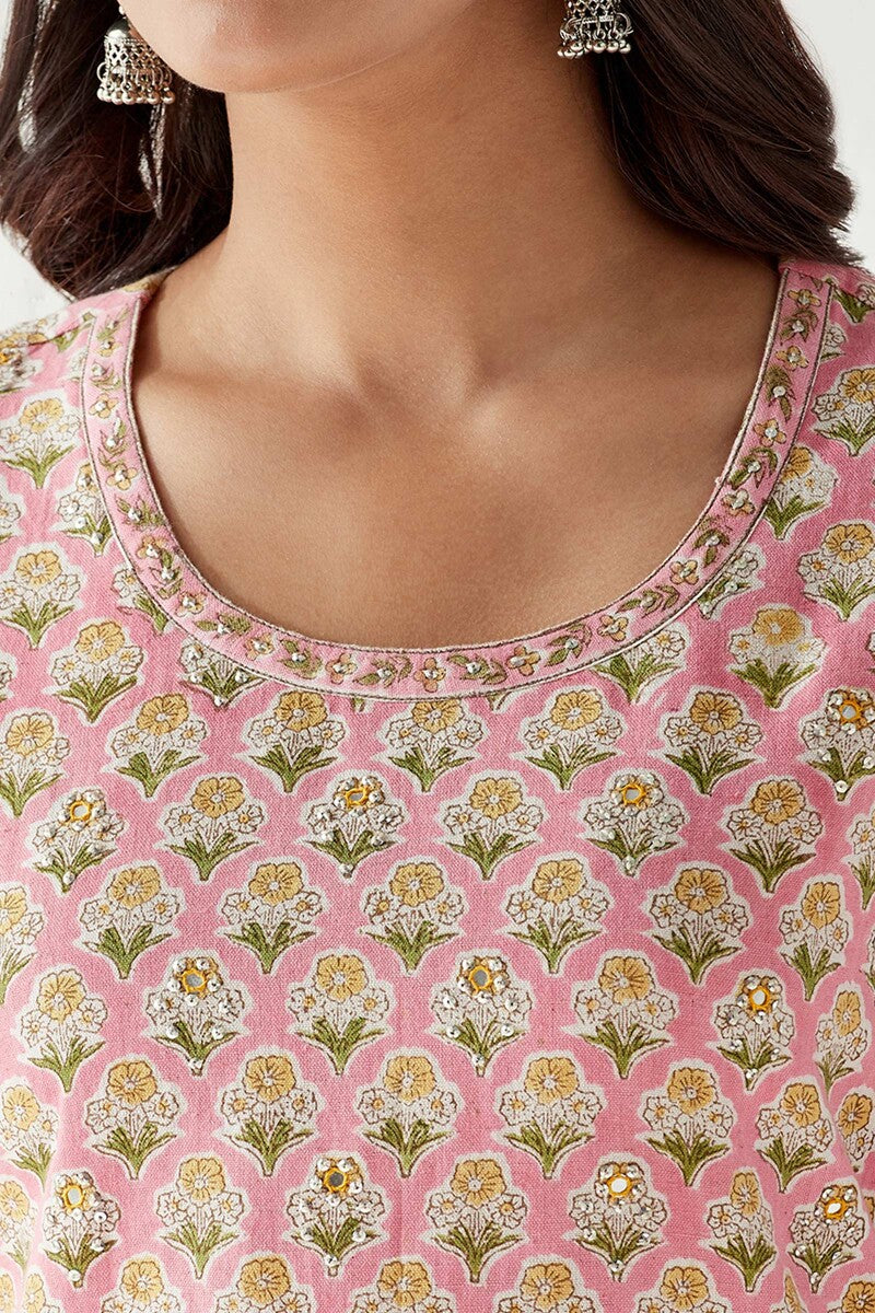 Gauhar Amira Sanganeri Kurta