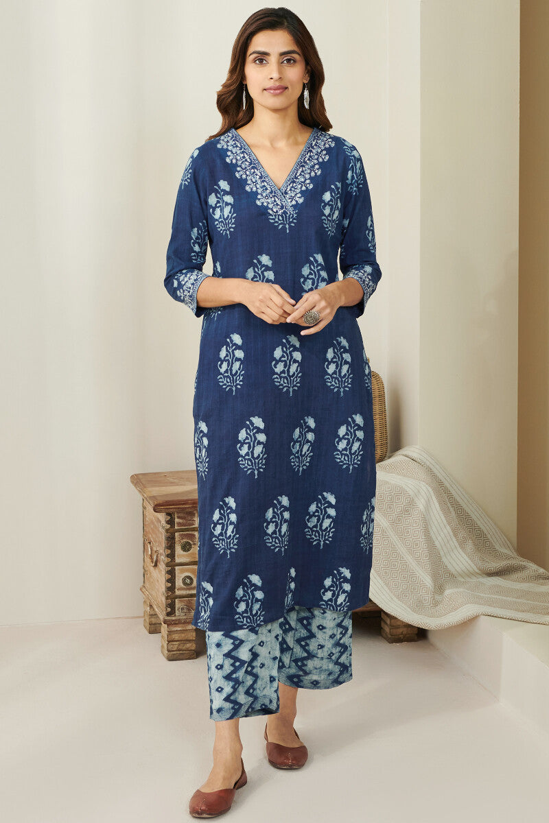 Noor Rumaisa Akola Kurta