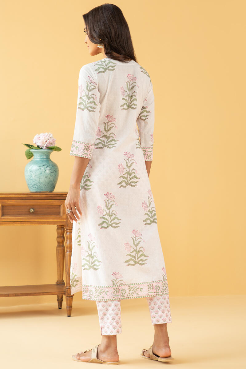 Roz Meher Mehnaz Kurta