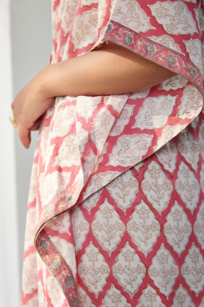 Nasrine Dalia Sanganeri Kaftan