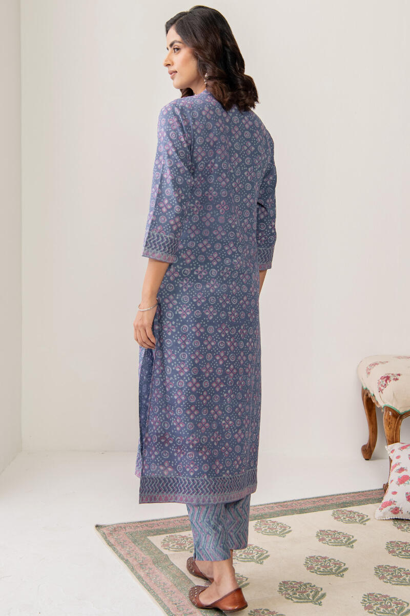 Sehra Nazma Kurta