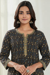 Sehra Mahnoor Ajrak Kurta