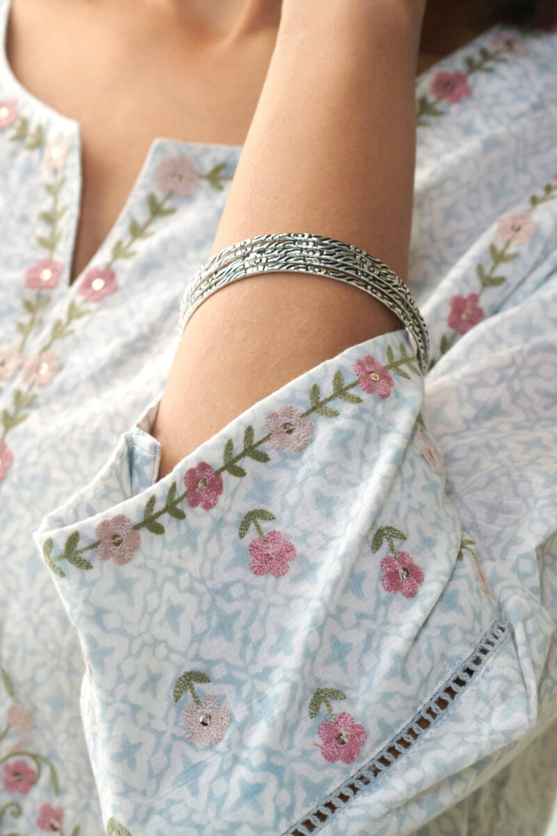 Nasrine Amara Sanganeri Kurta