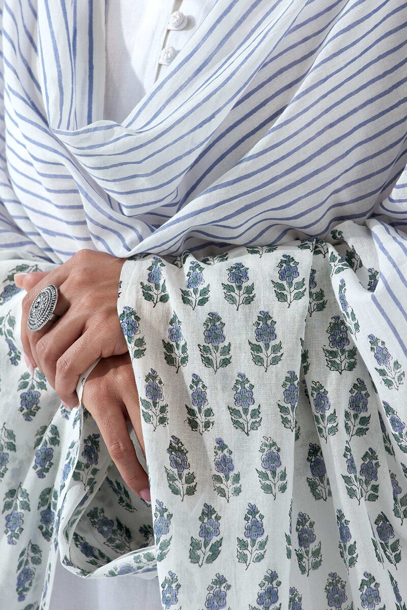 Nasrine Rehmat White Sanganeri Dupatta