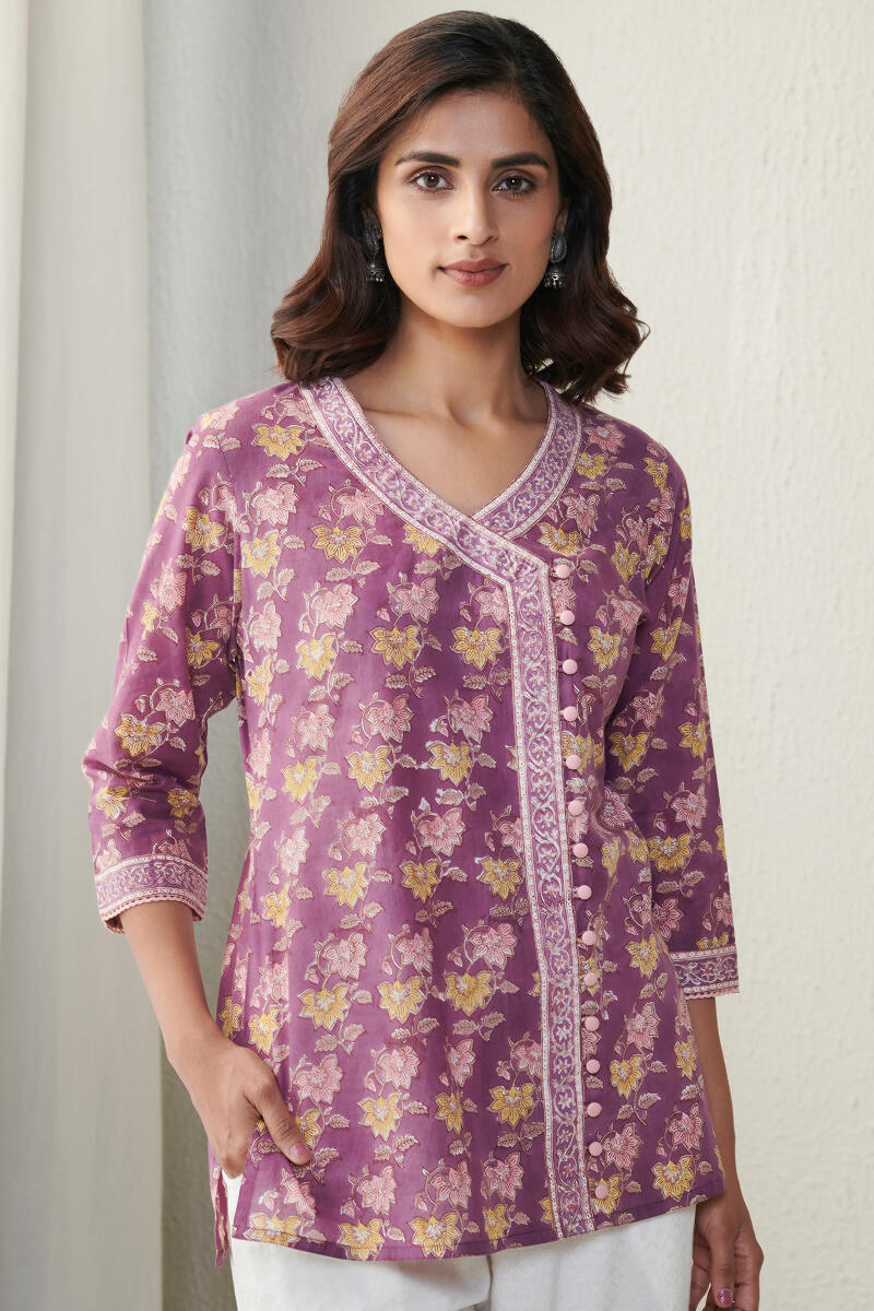 Gauhar Jannat Sanganeri Top
