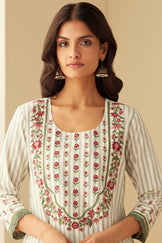 Gulbarg Faheema Kurta