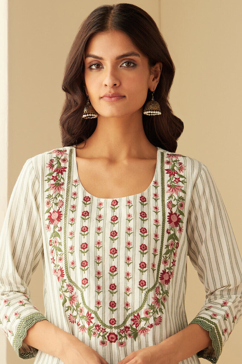 Gulbarg Faheema Kurta