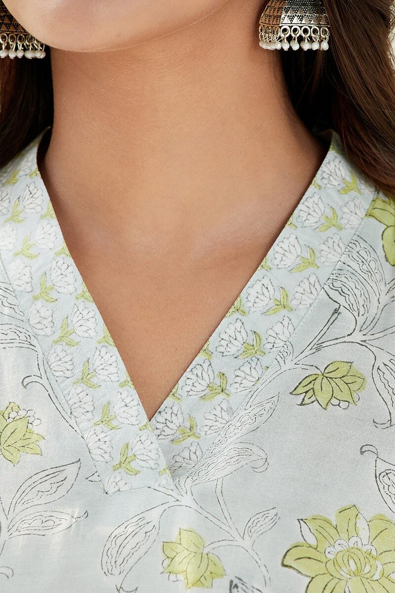 Nasrine Zeenat Sanganeri Kurta