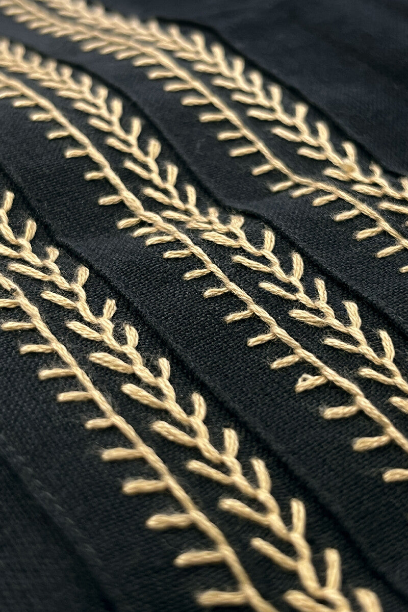 Kashida Maya Black Handloom Kurta