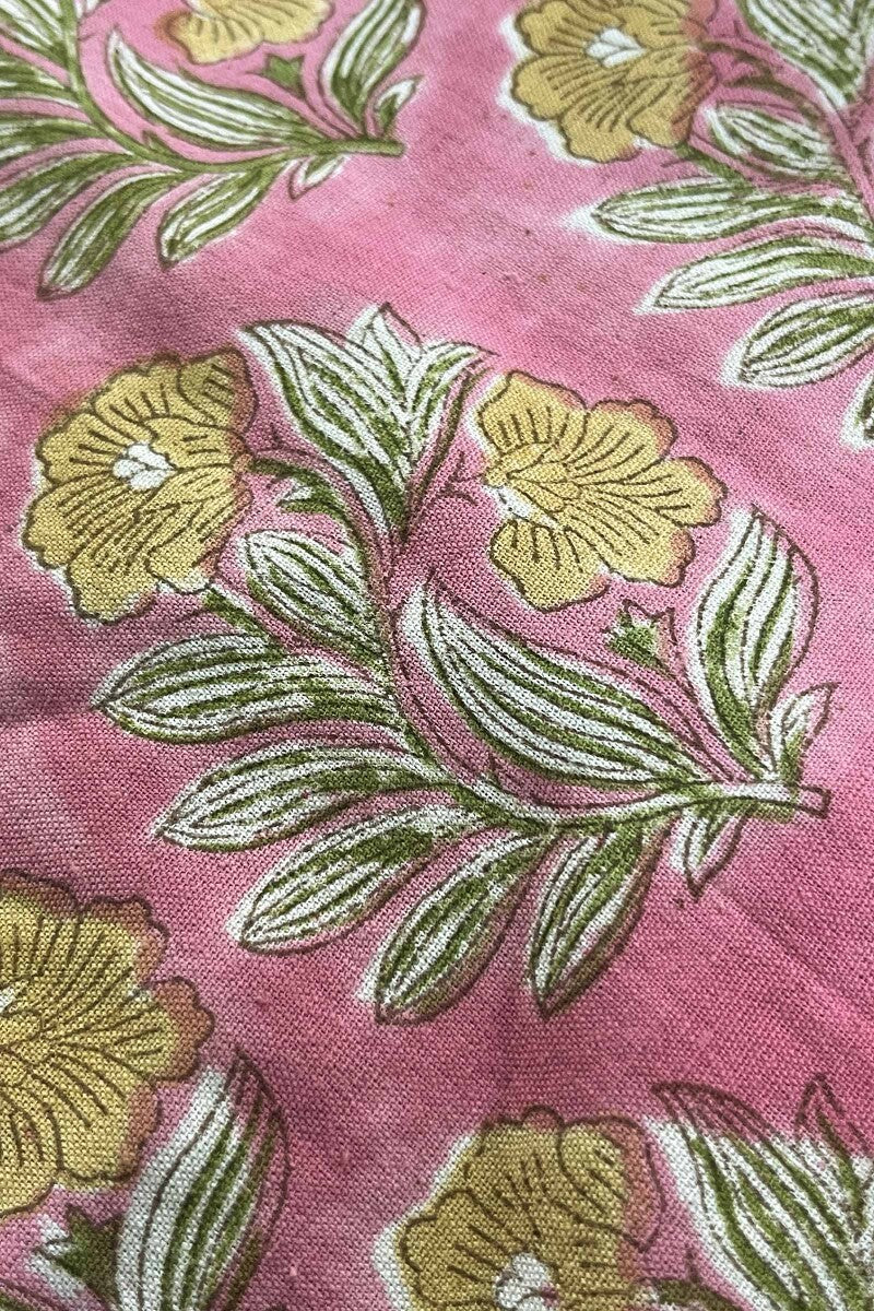 Gauhar Saira Sanganeri Kurta
