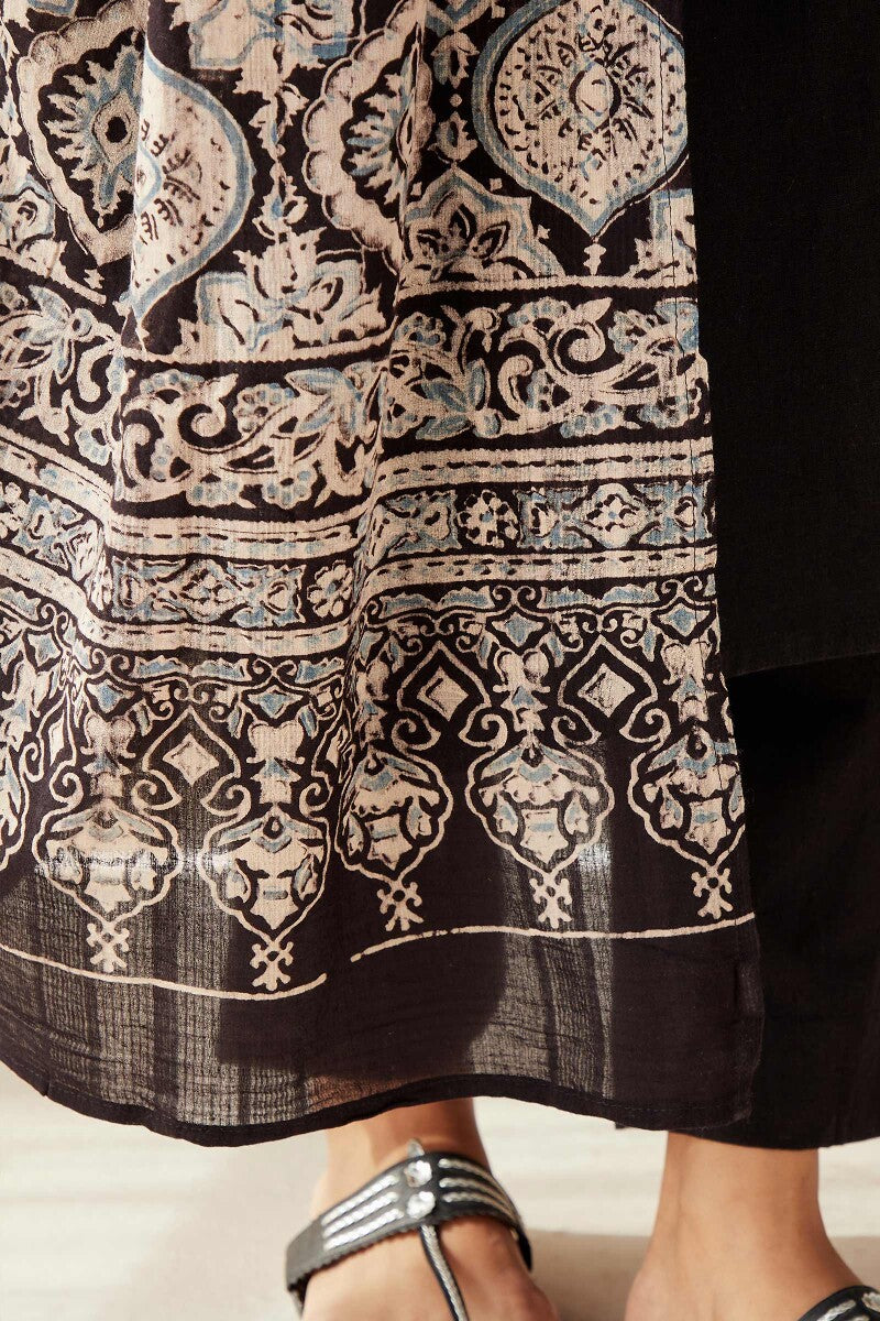 Shirin Zaharaa Ajrak Dupatta