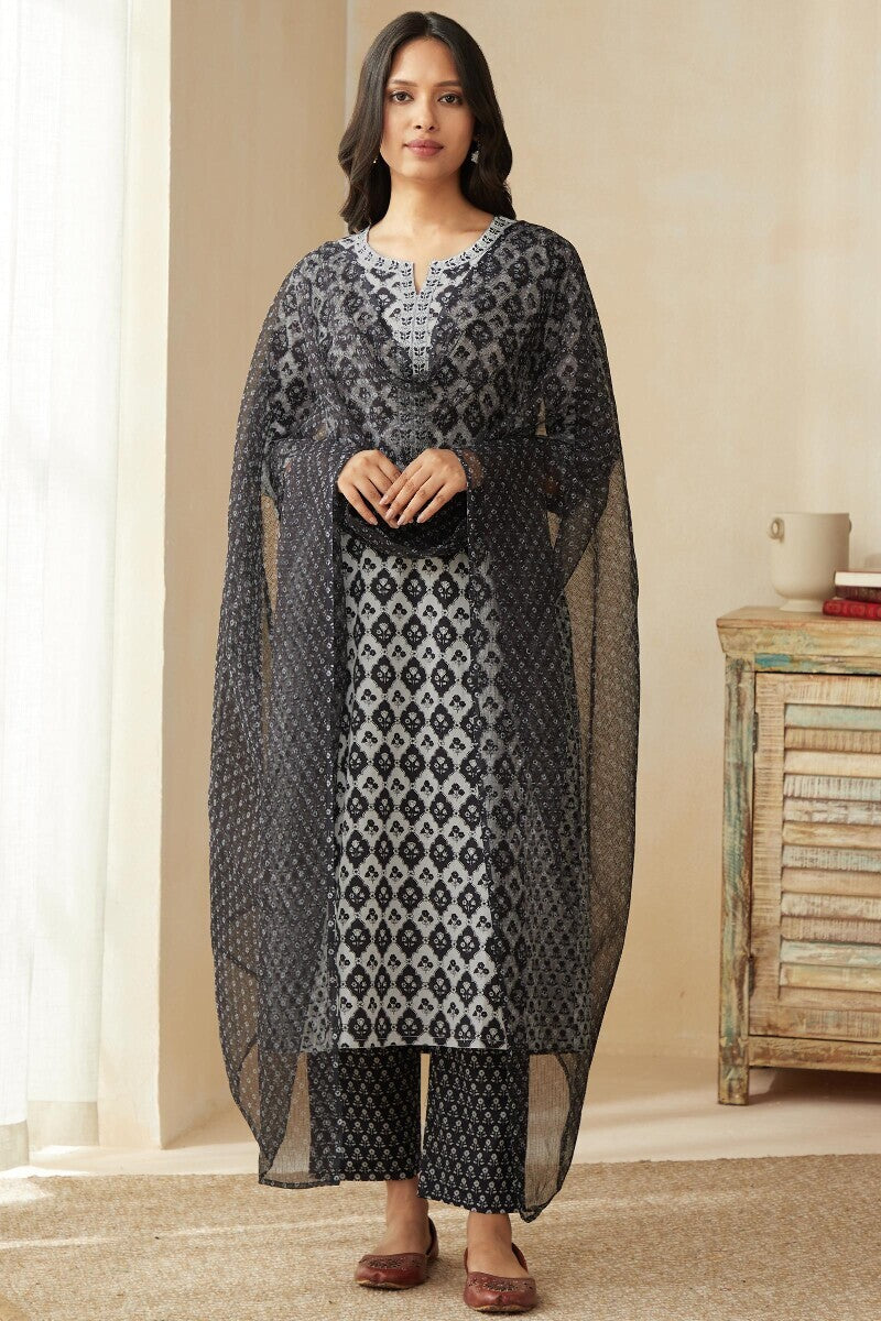 Mehnaz Seher Sanganeri Dupatta