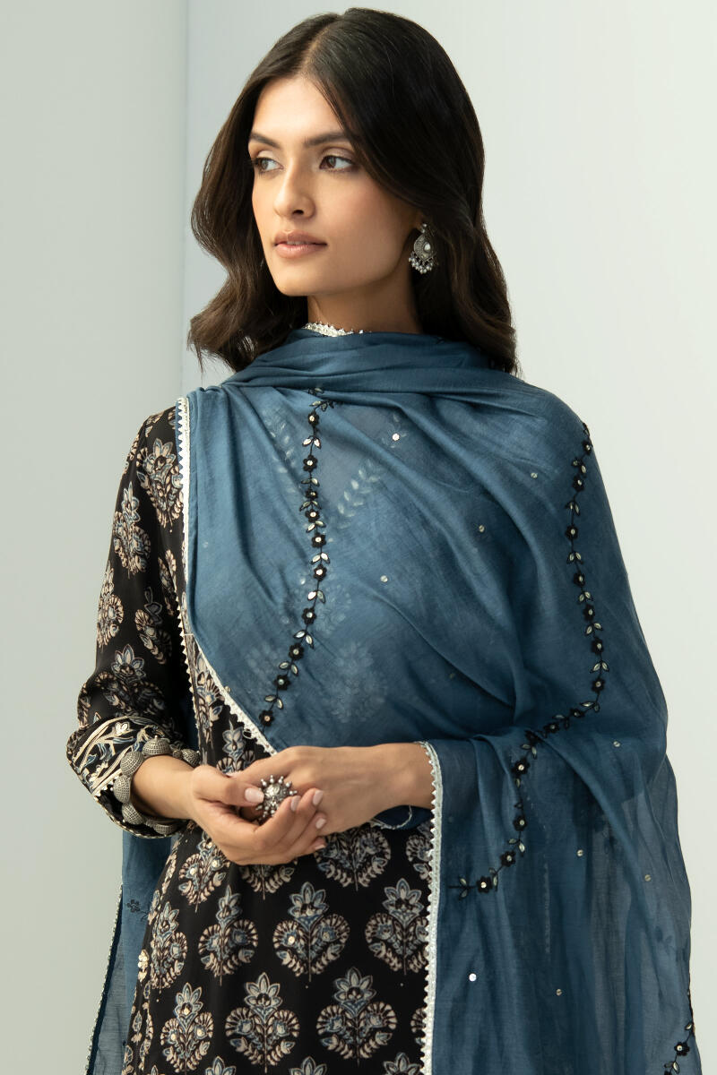 Zubeida Farheen Ajrak Modal Kurta
