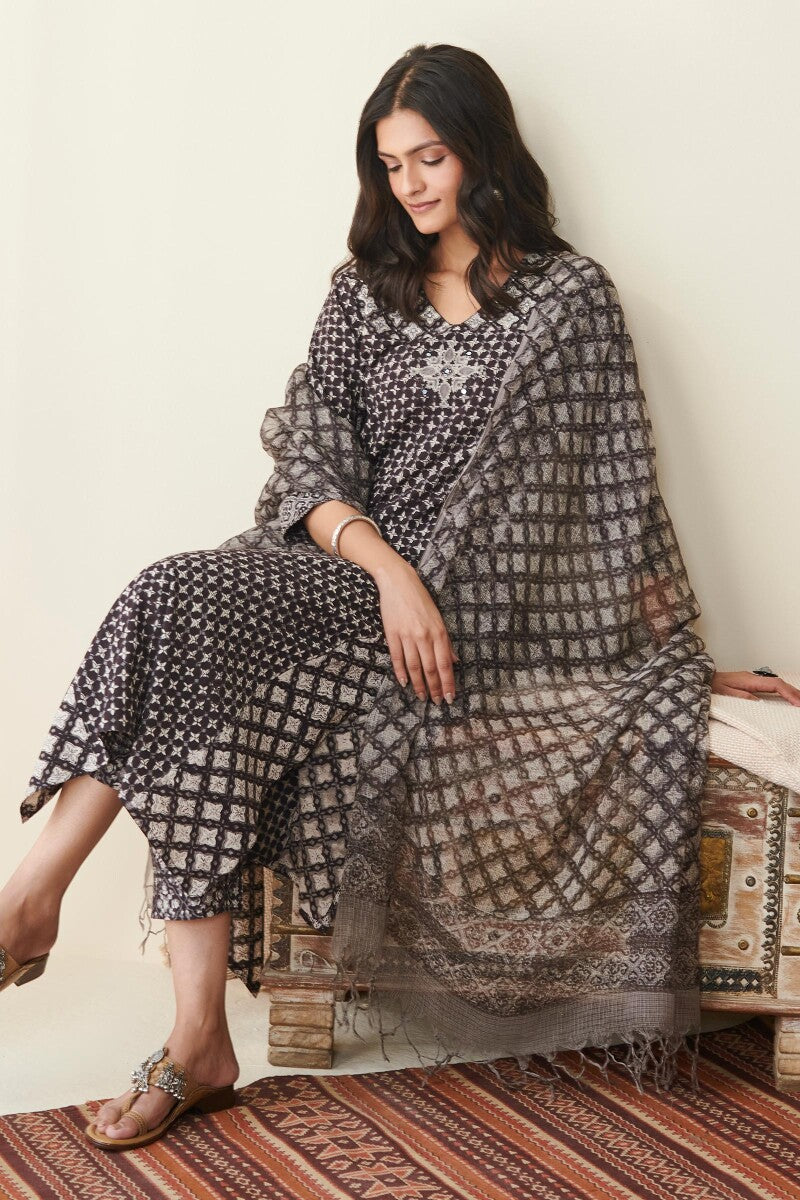 Sehra Siya Bagru Kurta
