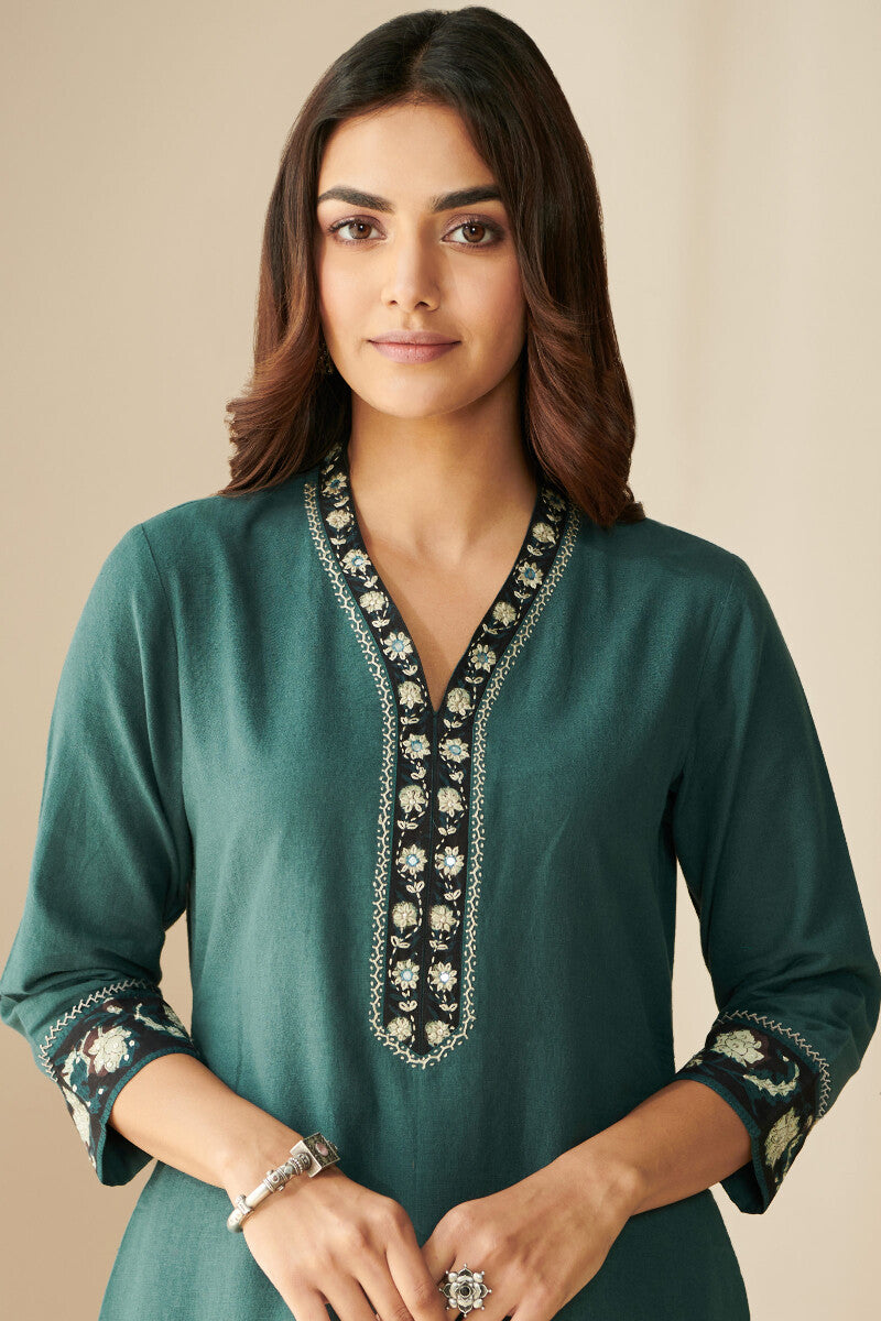 Naadirah Mahira Handloom Kurta