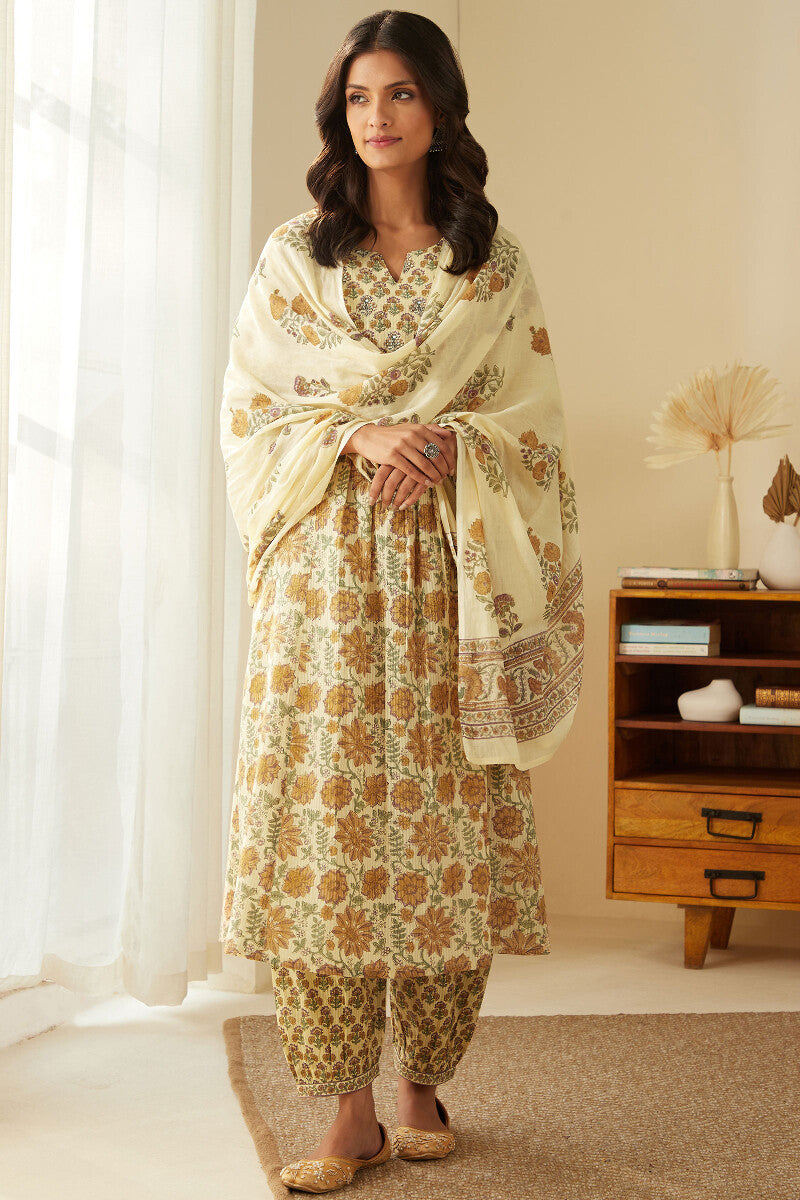 Gulshan Bagh Rehmat Sanganeri Kurta