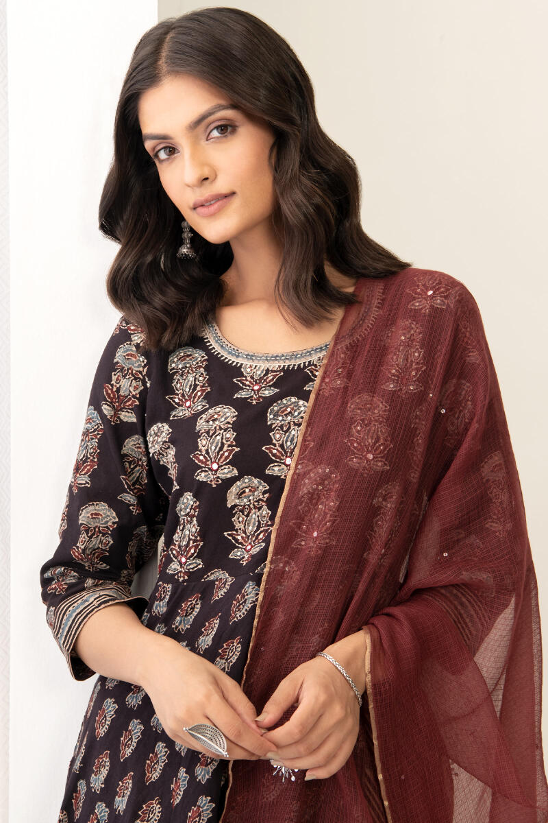 Sehra Tazmeen Kota Dupatta