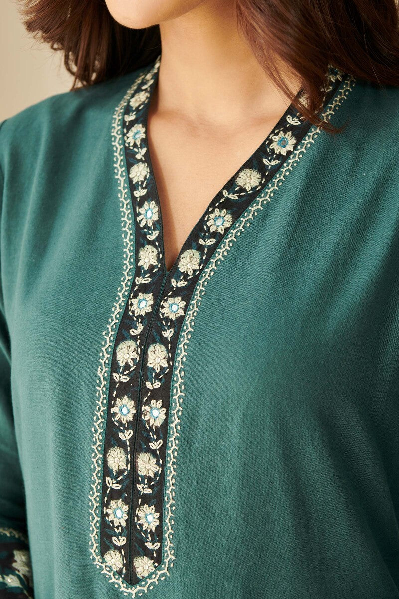 Naadirah Mahira Handloom Kurta