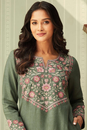 Naadirah Jahan Faux Wool Kurta