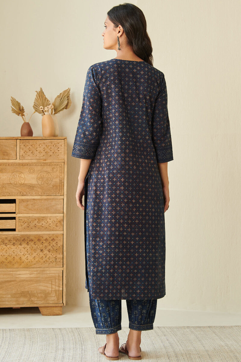 Sehra Gauhar Akola Kurta