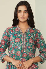 Zahira Farah Kurta