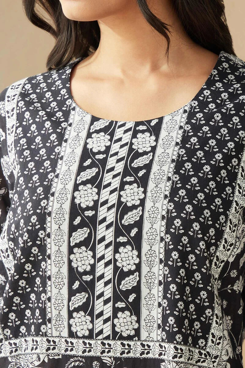 Mehnaz Jia Kaftan