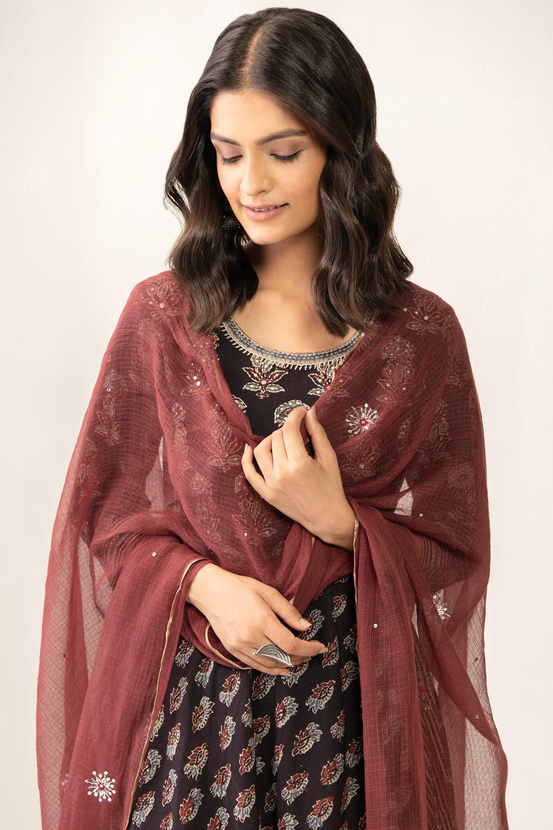 Sehra Tazmeen Kota Dupatta