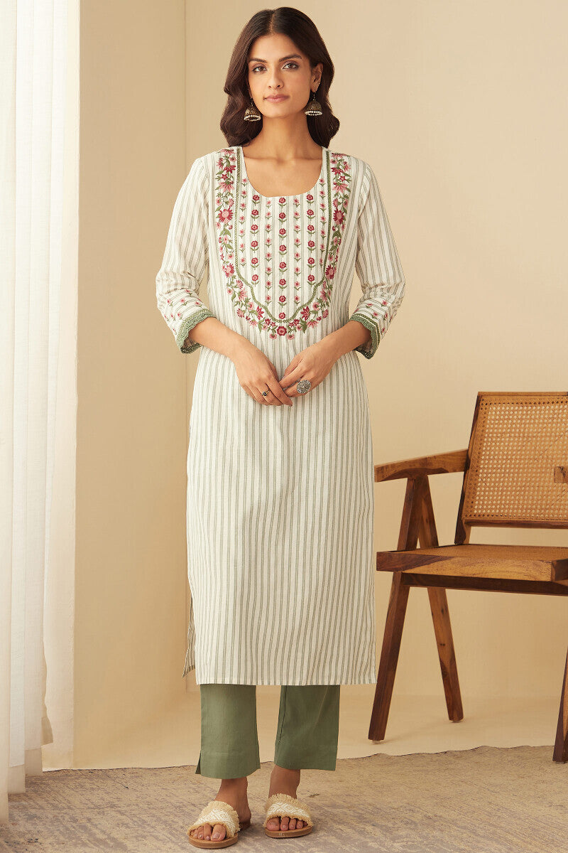 Gulbarg Faheema Kurta