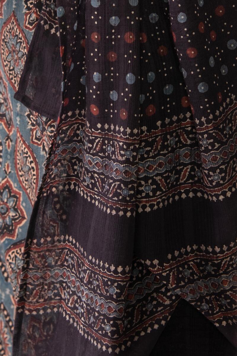 Sehra Rumaisa Ajrak Dupatta