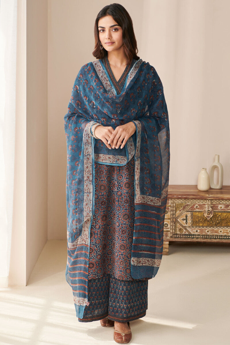 Sehra Mahek Ajrak Kurta