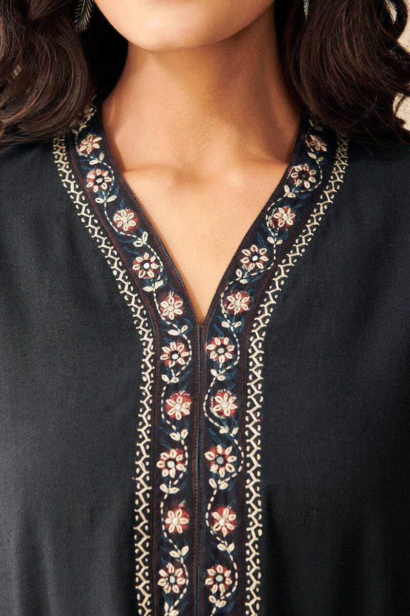 Gauhar Zenia Handloom Kurta