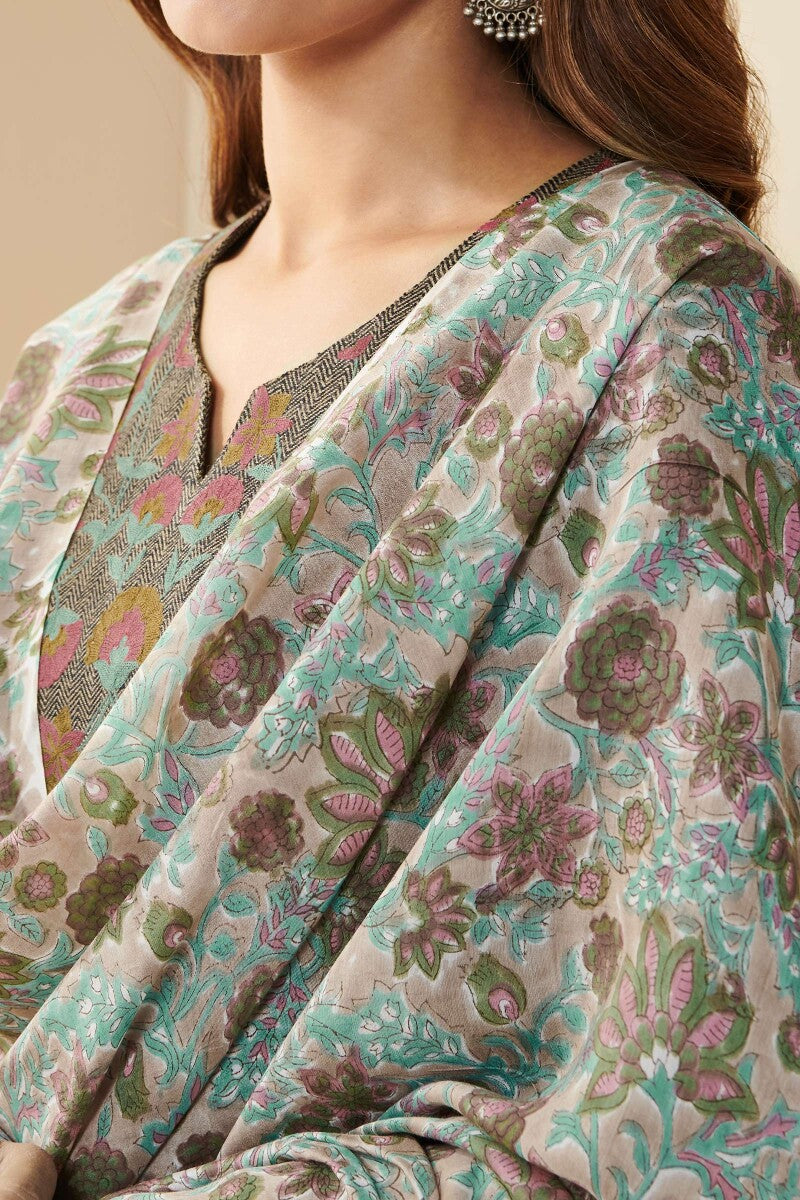 Naadirah Rasia Sanganeri Modal Dupatta