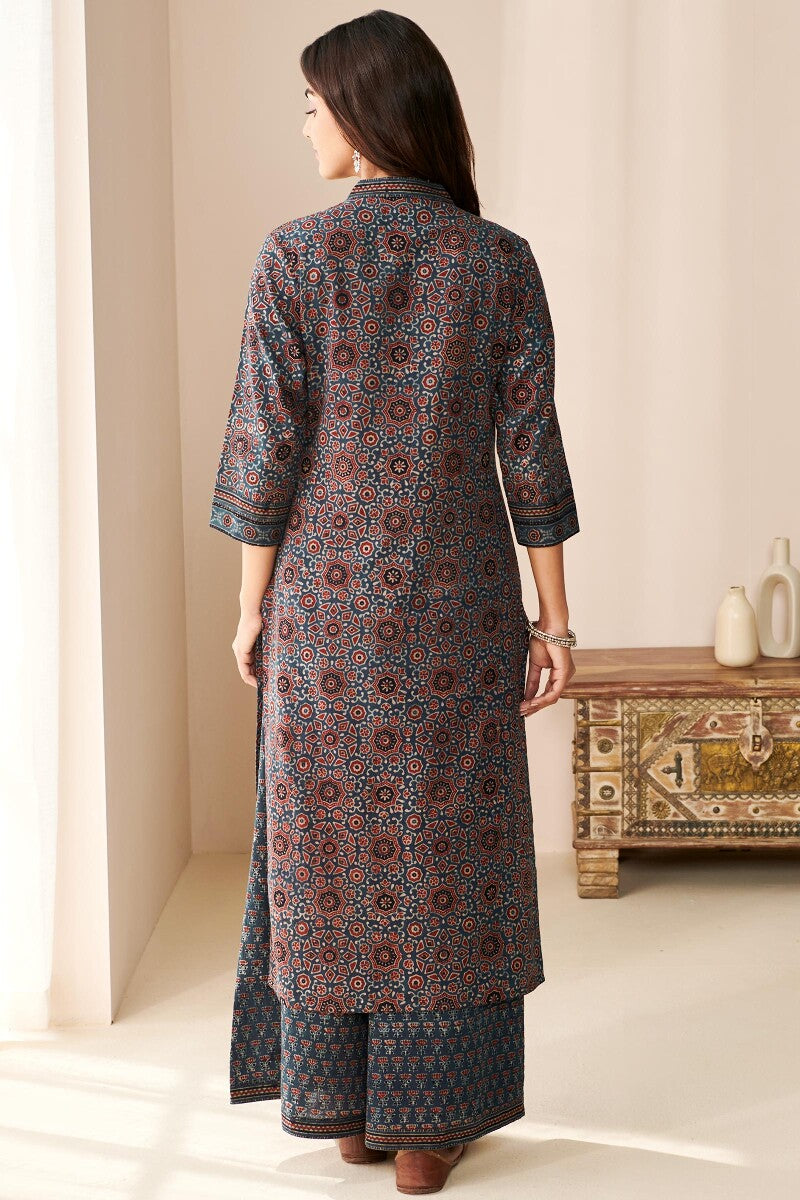 Sehra Mahek Ajrak Kurta