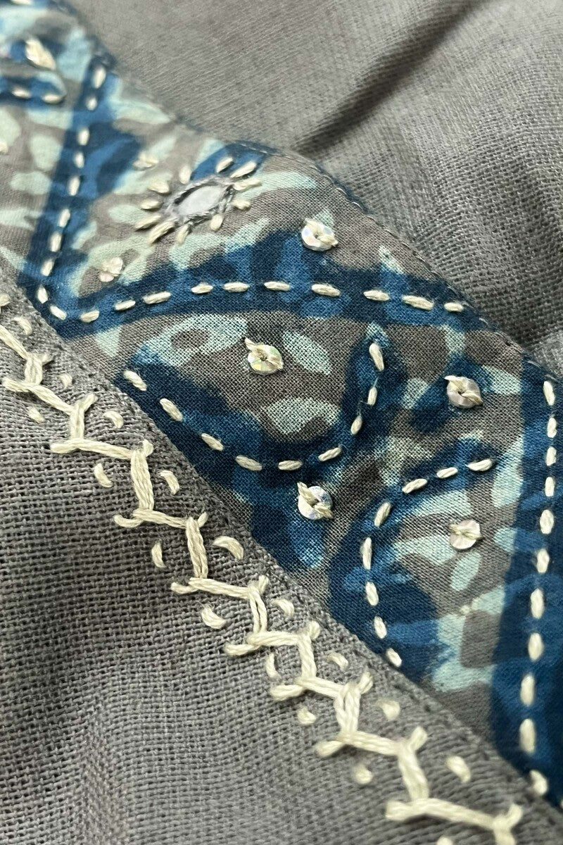 Gauhar Rehmat Handloom Kurta