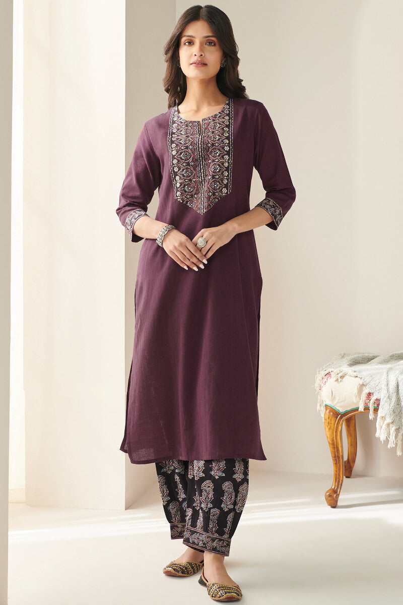 Sehra Gauhar Ajrak Kurta