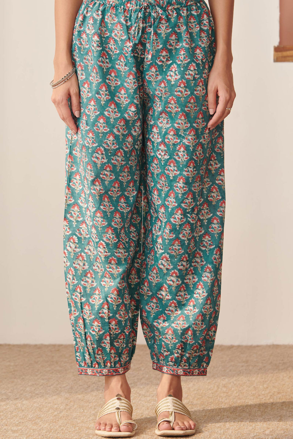 Zahira Farah Sanganeri Izhaar Pants
